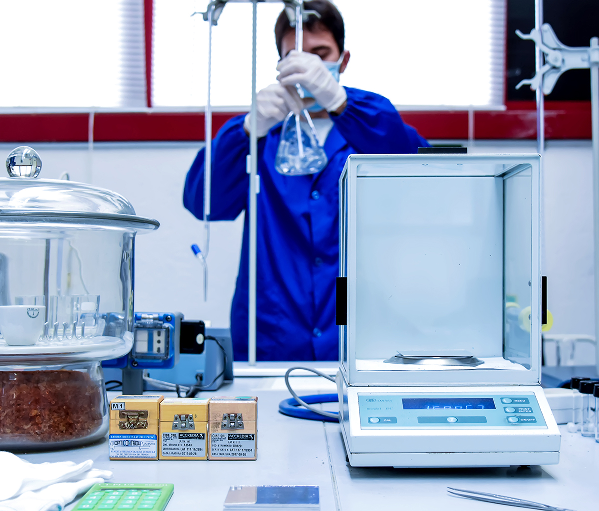 TESI Laboratorio Chimico